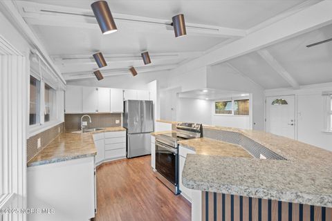 Tiny photo for 3144 E Lincolnshire Boulevard, Toledo, OH 43606 (MLS # 10000910)