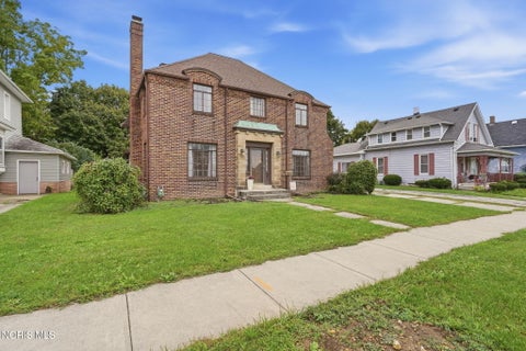 Tiny photo for 733 N Main Street, Fostoria, OH 44830 (MLS # 10013735)