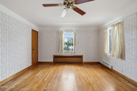 Tiny photo for 733 N Main Street, Fostoria, OH 44830 (MLS # 10013735)