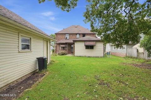 Tiny photo for 733 N Main Street, Fostoria, OH 44830 (MLS # 10013735)