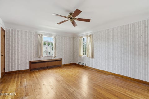 Tiny photo for 733 N Main Street, Fostoria, OH 44830 (MLS # 10013735)