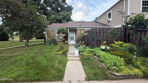 Condo For Sale - 5708 Bernath Court<br/> Toledo, OH 43615
