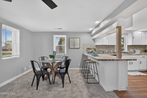 Tiny photo for 5235 Patriot Drive, Toledo, OH 43611 (MLS # 10013941)