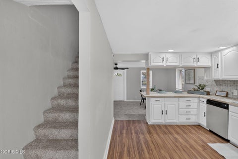 Tiny photo for 5235 Patriot Drive, Toledo, OH 43611 (MLS # 10013941)