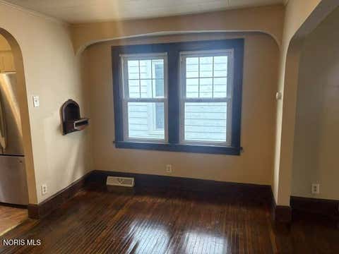 Tiny photo for 2034 Fairfax Road, Toledo, OH 43613 (MLS # 10012085)