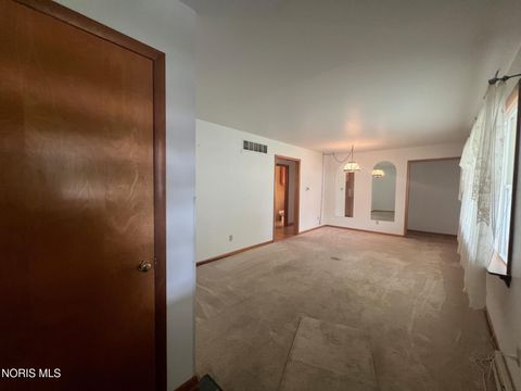 Tiny photo for 613 Gamber Court, Upper Sandusky, OH 43351 (MLS # 10010664)
