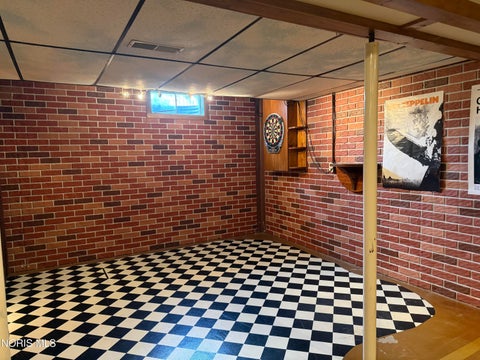 Tiny photo for 1111 Kurtz Street, Maumee, OH 43537 (MLS # 10012633)
