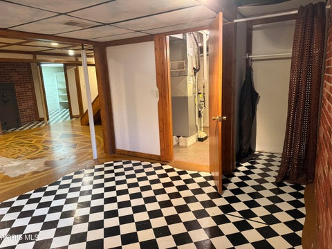 Tiny photo for 1111 Kurtz Street, Maumee, OH 43537 (MLS # 10012633)