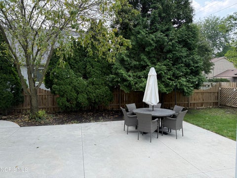 Tiny photo for 1111 Kurtz Street, Maumee, OH 43537 (MLS # 10012633)