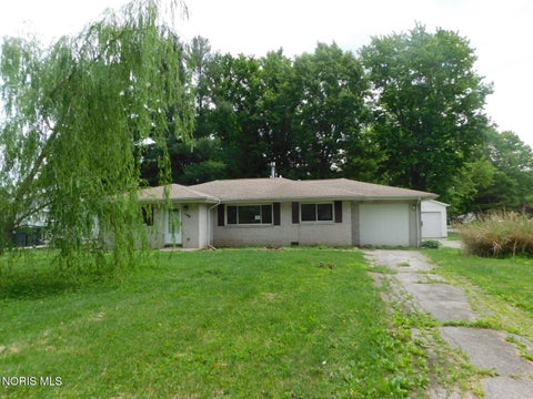 Photo of 109 S Munson Road, Swanton, OH 43558 (MLS # 10009149)