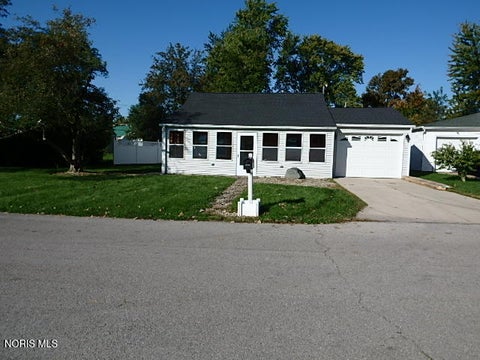 Tiny photo for 800 Wemor Avenue, Defiance, OH 43512 (MLS # 10014376)