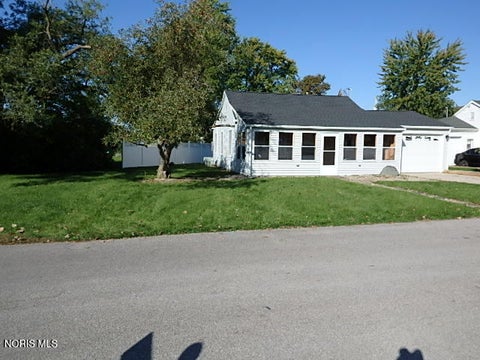 Tiny photo for 800 Wemor Avenue, Defiance, OH 43512 (MLS # 10014376)