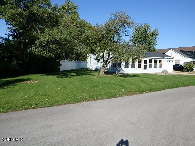 800 Wemor Avenue