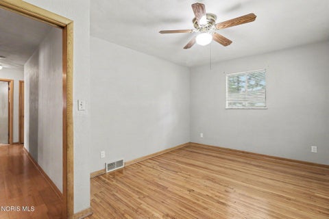 Tiny photo for 3806 Glendale Avenue, Toledo, OH 43614 (MLS # 10013426)