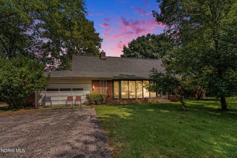 Tiny photo for 3806 Glendale Avenue, Toledo, OH 43614 (MLS # 10013426)