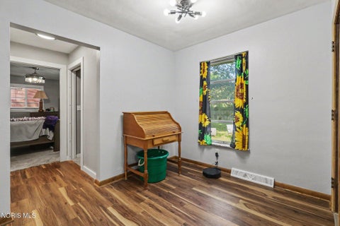 Tiny photo for 3806 Glendale Avenue, Toledo, OH 43614 (MLS # 10013426)
