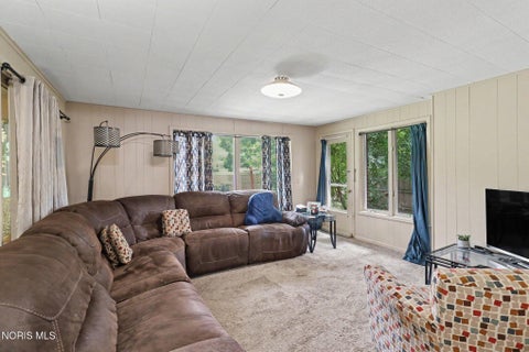 Tiny photo for 3806 Glendale Avenue, Toledo, OH 43614 (MLS # 10013426)