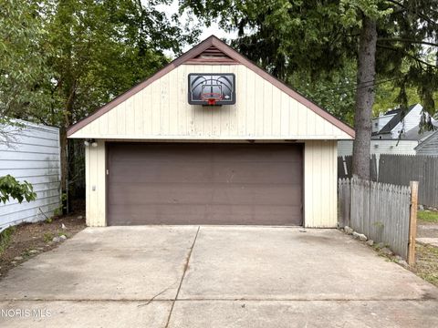 Tiny photo for 1414 Corbin Road, Toledo, OH 43612 (MLS # 10007667)