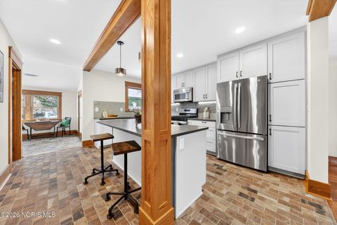 Tiny photo for 473 Dame Street, Wauseon, OH 43567 (MLS # 10002888)