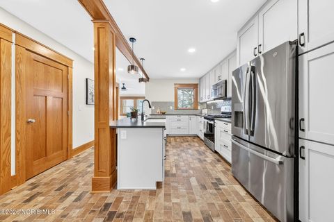 Tiny photo for 473 Dame Street, Wauseon, OH 43567 (MLS # 10002888)