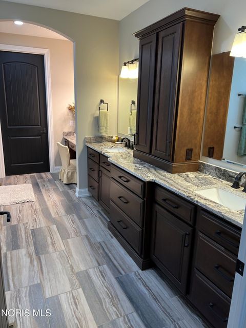 Tiny photo for 4045 Coder Cove Court, Maumee, OH 43537 (MLS # 10011043)