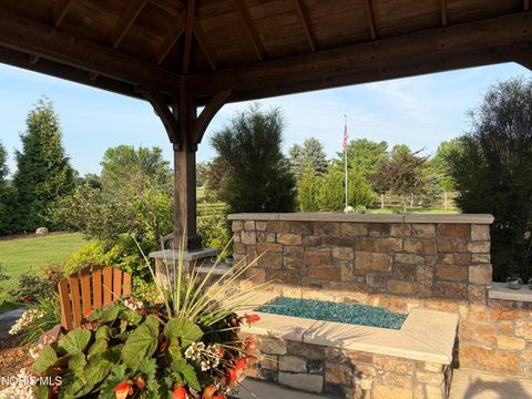Tiny photo for 4045 Coder Cove Court, Maumee, OH 43537 (MLS # 10011043)