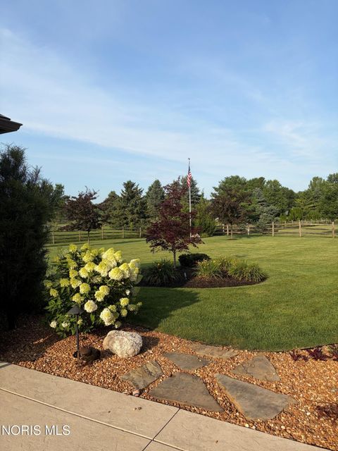 Tiny photo for 4045 Coder Cove Court, Maumee, OH 43537 (MLS # 10011043)