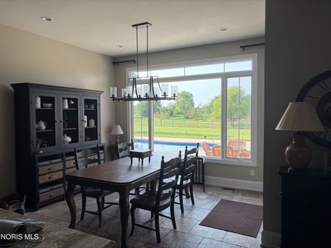 Tiny photo for 4045 Coder Cove Court, Maumee, OH 43537 (MLS # 10011043)