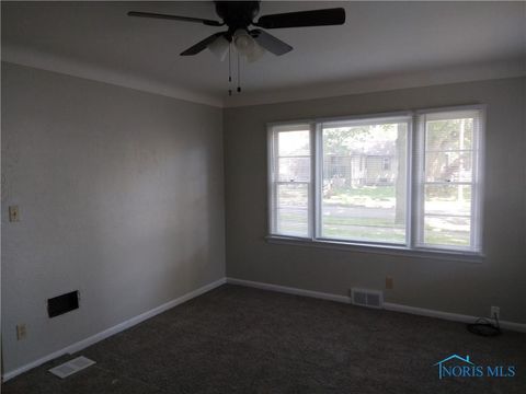 Tiny photo for 2309 Dunham Street, Toledo, OH 43609 (MLS # 10006425)