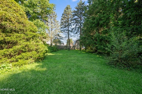Tiny photo for 207 S Damascus Street, Liberty Center, OH 43532 (MLS # 10013165)