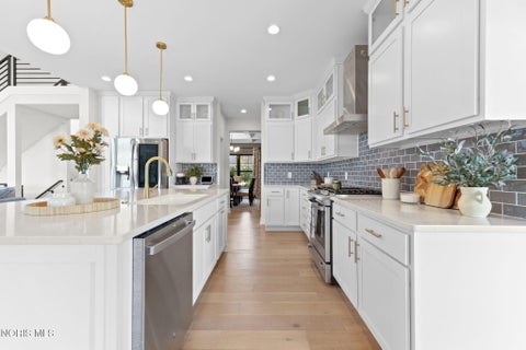Tiny photo for 109 Old Dover Road, Perrysburg, OH 43551 (MLS # 10012957)
