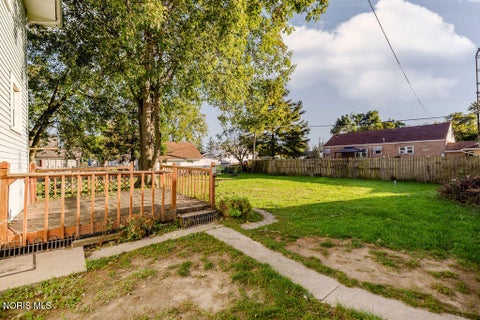 Tiny photo for 735 Gould Street, Northwood, OH 43619 (MLS # 10014699)