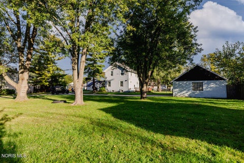 Tiny photo for 735 Gould Street, Northwood, OH 43619 (MLS # 10014699)