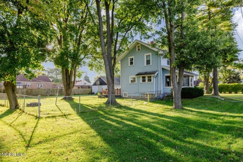 Tiny photo for 735 Gould Street, Northwood, OH 43619 (MLS # 10014699)
