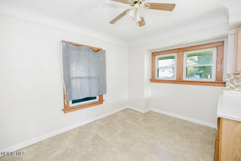 Tiny photo for 735 Gould Street, Northwood, OH 43619 (MLS # 10014699)