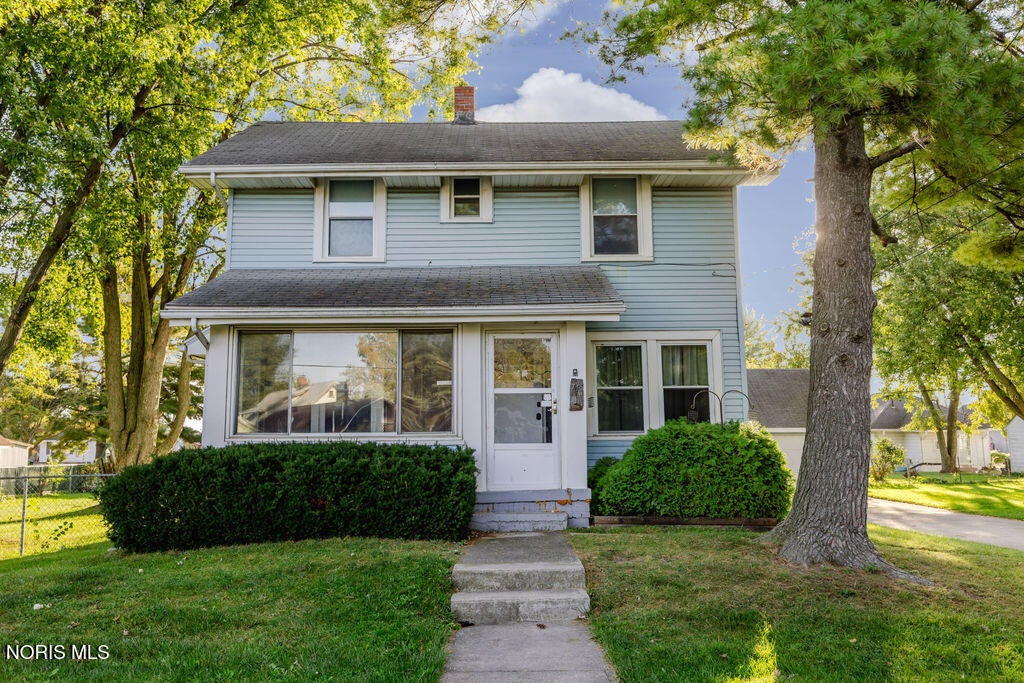 735 Gould Street