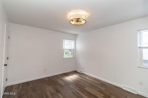 Tiny photo for 28570 Simmons Road, Perrysburg, OH 43551 (MLS # 10009997)