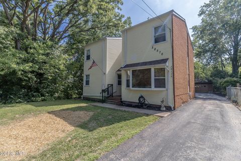 Tiny photo for 28570 Simmons Road, Perrysburg, OH 43551 (MLS # 10009997)