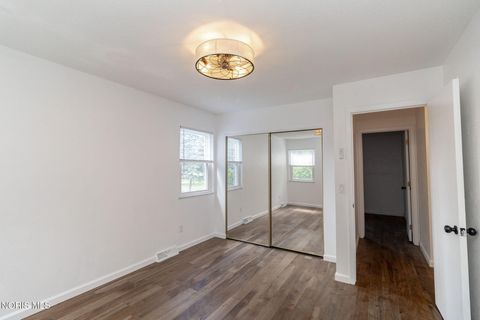 Tiny photo for 28570 Simmons Road, Perrysburg, OH 43551 (MLS # 10009997)