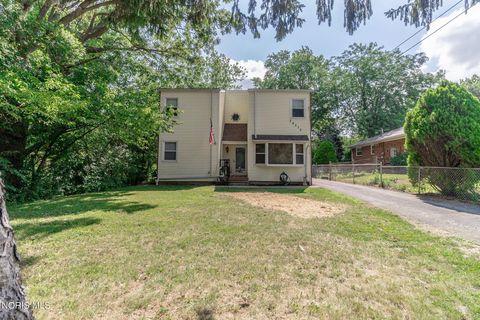 Photo of 28570 Simmons Road, Perrysburg, OH 43551 (MLS # 10009997)