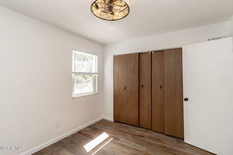 Tiny photo for 28570 Simmons Road, Perrysburg, OH 43551 (MLS # 10009997)