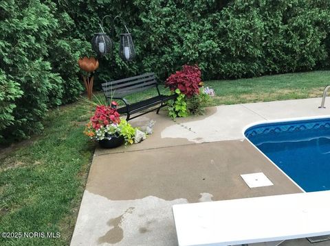 Tiny photo for 6025 Hawthorne Drive, Sylvania, OH 43560 (MLS # 10000625)