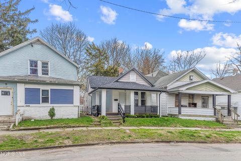 Tiny photo for 1045 Orchard Street, Toledo, OH 43609 (MLS # 10006329)