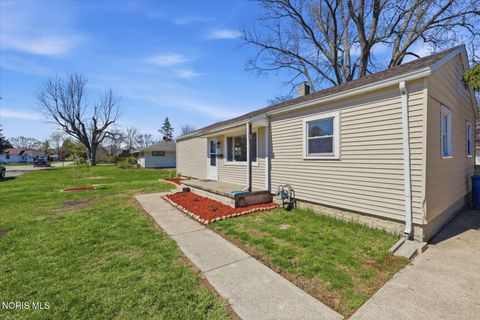 Tiny photo for 5232 Fortune Drive, Toledo, OH 43611 (MLS # 10006541)