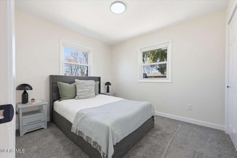 Tiny photo for 5232 Fortune Drive, Toledo, OH 43611 (MLS # 10006541)