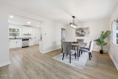 Tiny photo for 5232 Fortune Drive, Toledo, OH 43611 (MLS # 10006541)