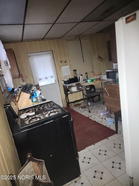 Tiny photo for 413 Walbridge Avenue, Toledo, OH 43609 (MLS # 10000651)