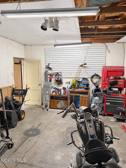Tiny photo for 544 N Countyline Street, Fostoria, OH 44830 (MLS # 10013295)