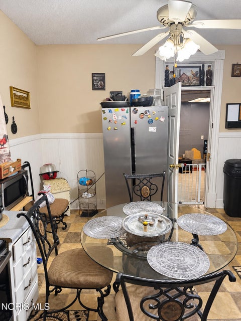 Tiny photo for 544 N Countyline Street, Fostoria, OH 44830 (MLS # 10013295)