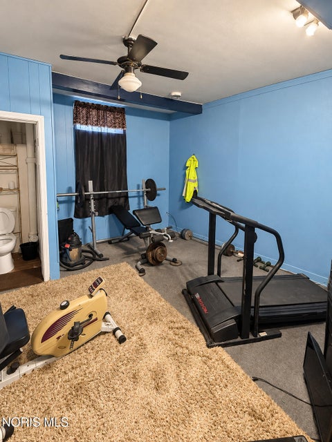 Tiny photo for 544 N Countyline Street, Fostoria, OH 44830 (MLS # 10013295)